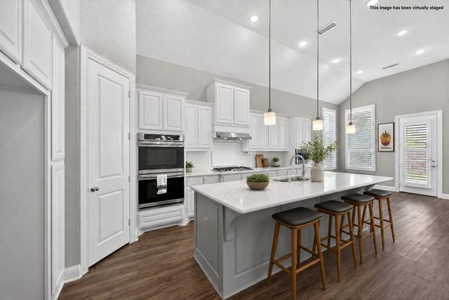 7457 Pondview Lane, Fort Worth, TX 76123