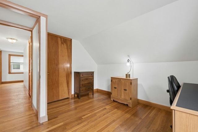 88 Kendall Ave, Framingham, MA 01702