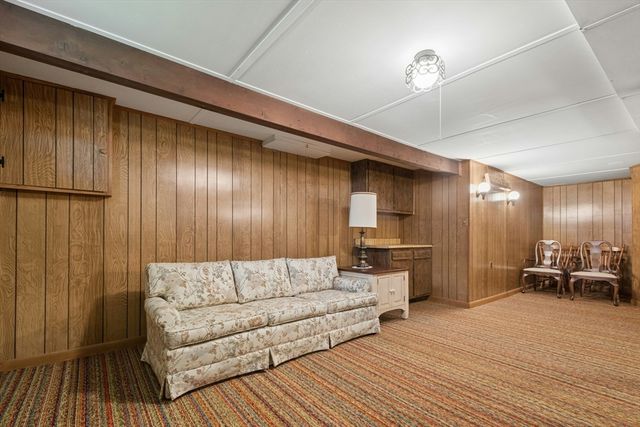 88 Kendall Ave, Framingham, MA 01702