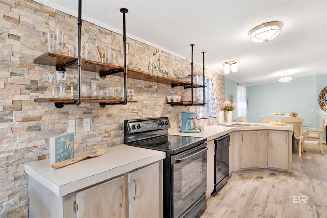 1854 Suavez Drive, Lillian, AL 36549