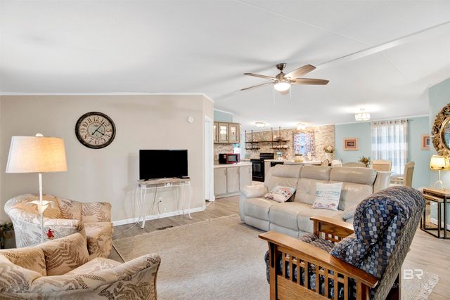 1854 Suavez Drive, Lillian, AL 36549