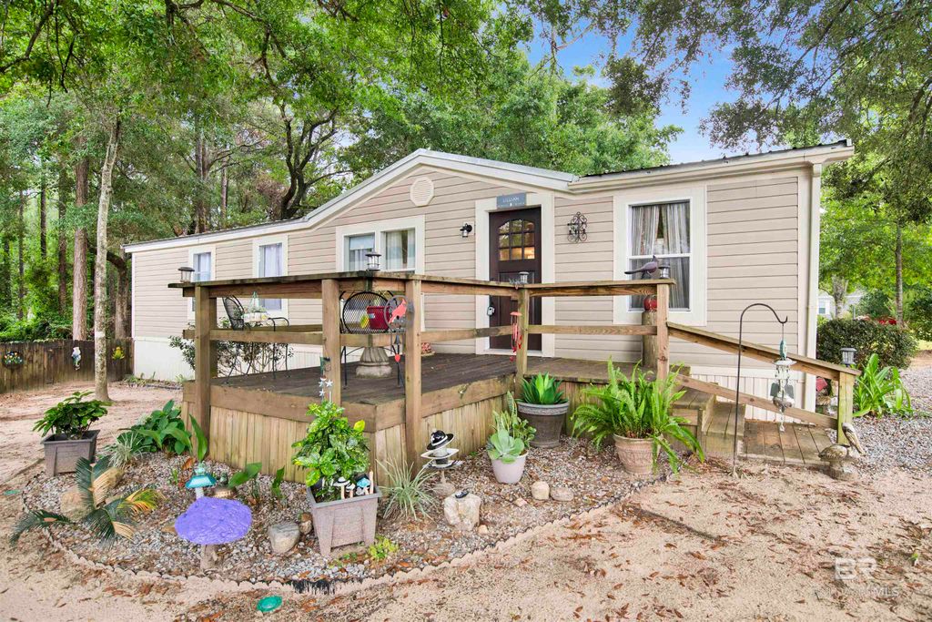 1854 Suavez Drive, Lillian, AL 36549