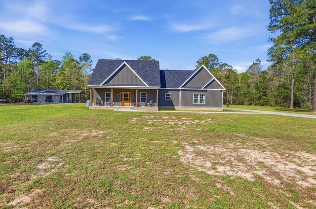 410 Miracle Ct, Andrews, SC 29510