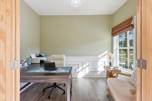 410 Miracle Ct, Andrews, SC 29510