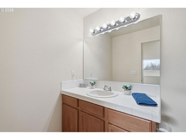 1413 Ne 87TH Cir, Vancouver, WA 98665