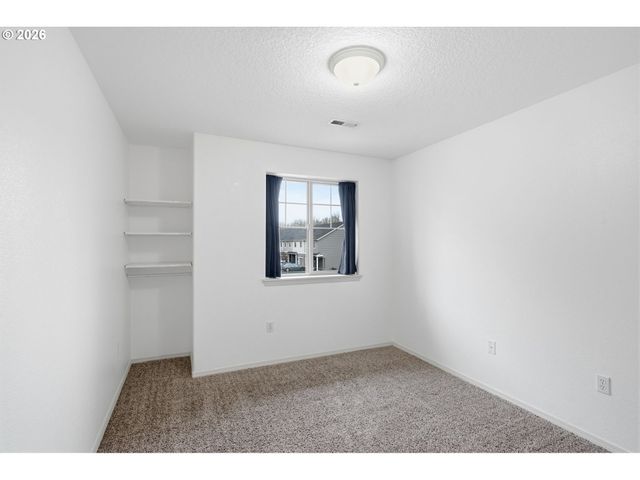 1413 Ne 87TH Cir, Vancouver, WA 98665