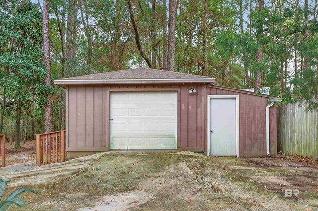 103 Willowbrook Circle, Daphne, AL 36526