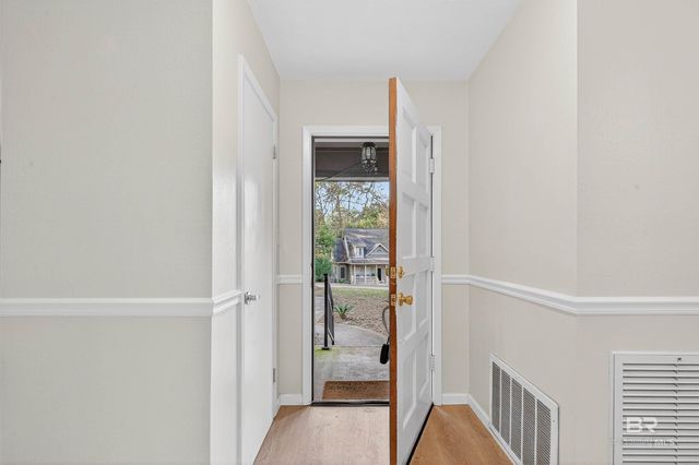 103 Willowbrook Circle, Daphne, AL 36526