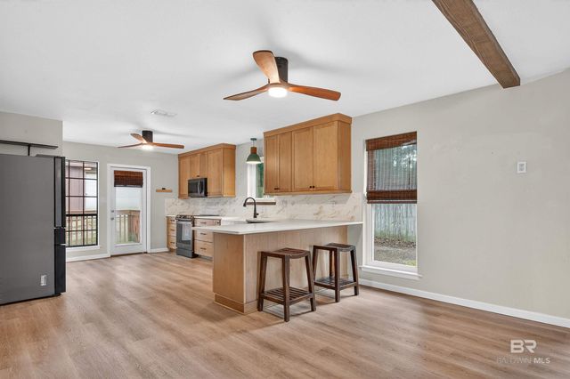 103 Willowbrook Circle, Daphne, AL 36526