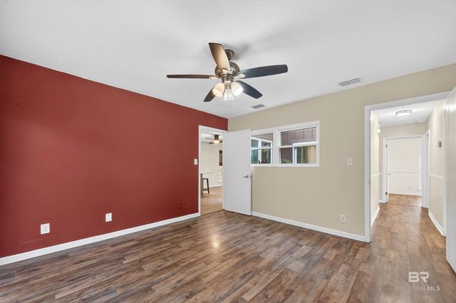 103 Willowbrook Circle, Daphne, AL 36526