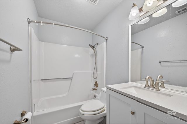 103 Willowbrook Circle, Daphne, AL 36526