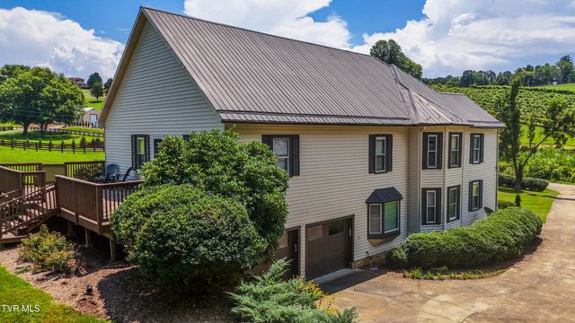 2028 Dry Hill Road, Butler, TN 37640