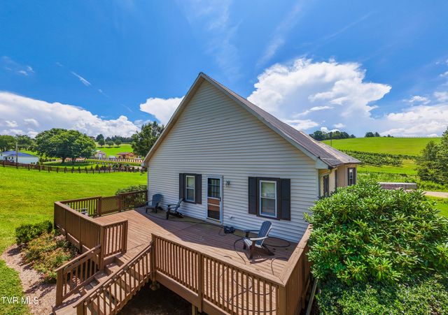 2028 Dry Hill Road, Butler, TN 37640