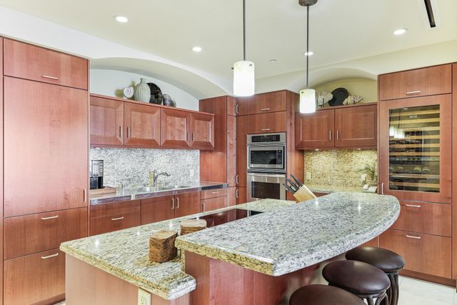 3800 Wailea Alanui Dr Ph 303, Kihei, HI 96753