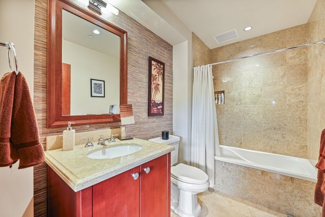 3800 Wailea Alanui Dr Ph 303, Kihei, HI 96753