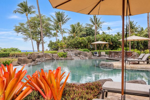 3800 Wailea Alanui Dr Ph 303, Kihei, HI 96753