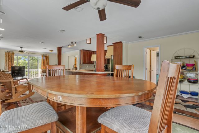 420 Caribe Place, Gulfport, MS 39507