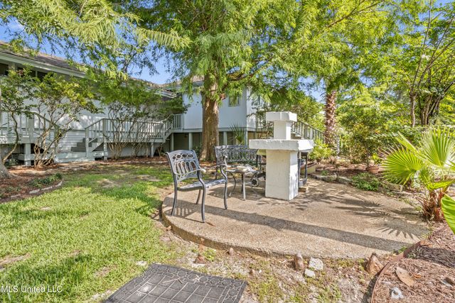 420 Caribe Place, Gulfport, MS 39507