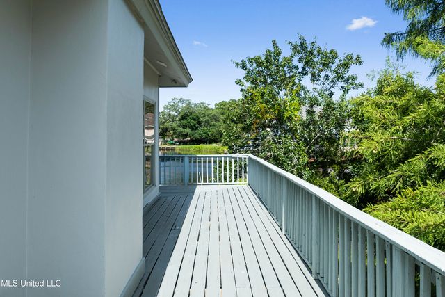420 Caribe Place, Gulfport, MS 39507