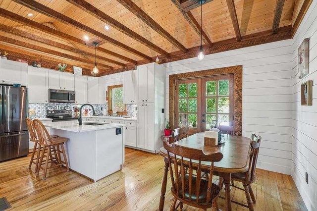 130 Old Blairsville Highway, Talking Rock, GA 30175