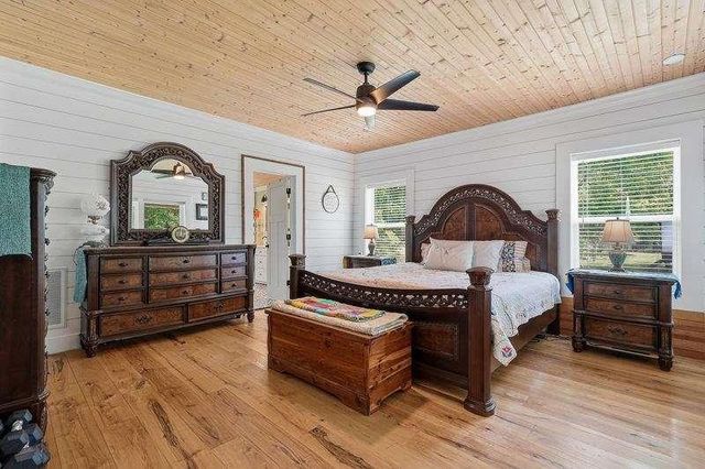 130 Old Blairsville Highway, Talking Rock, GA 30175