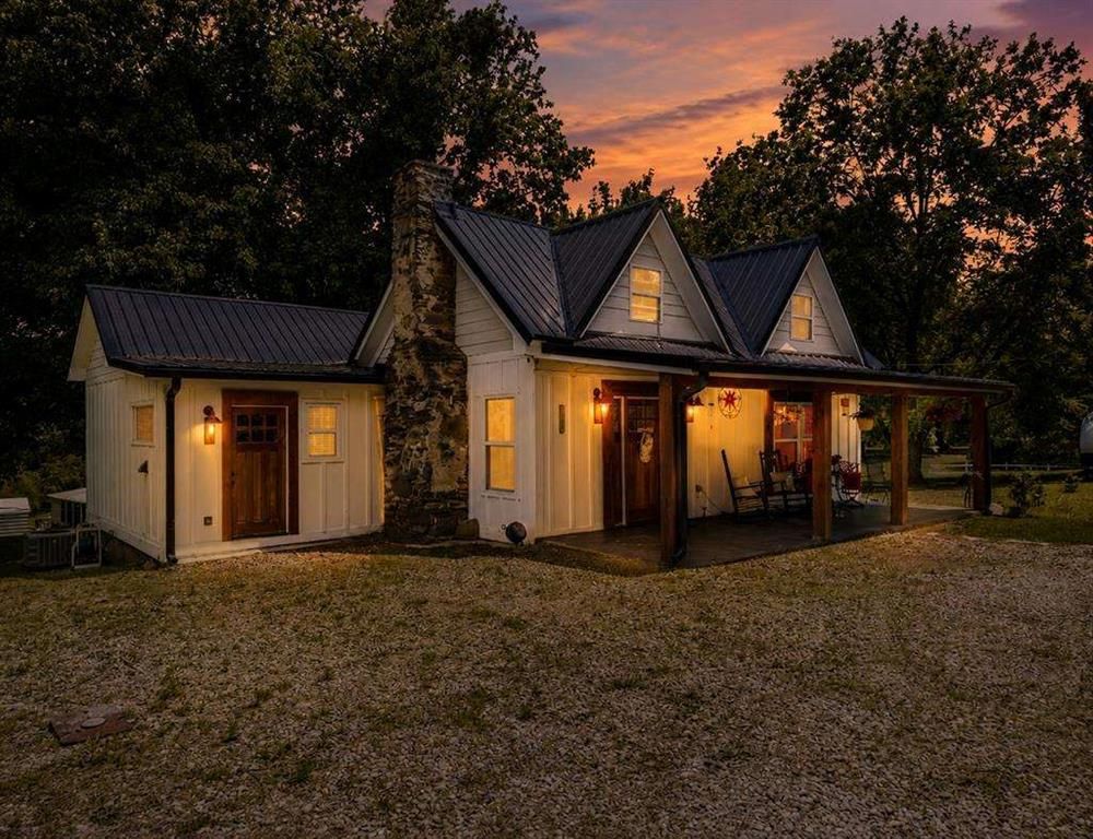 130 Old Blairsville Highway, Talking Rock, GA 30175