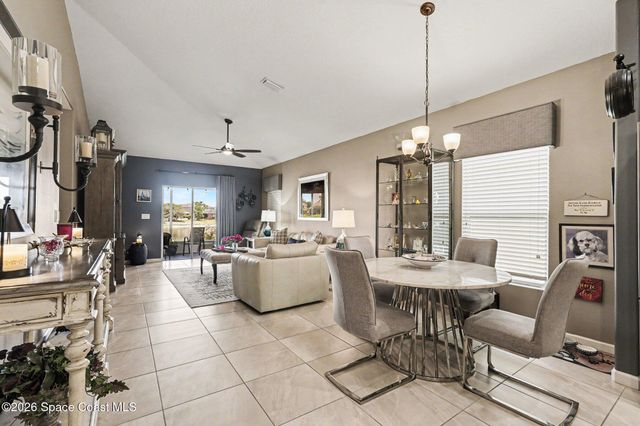 2365 Snapdragon Drive NW, West Melbourne, FL 32904