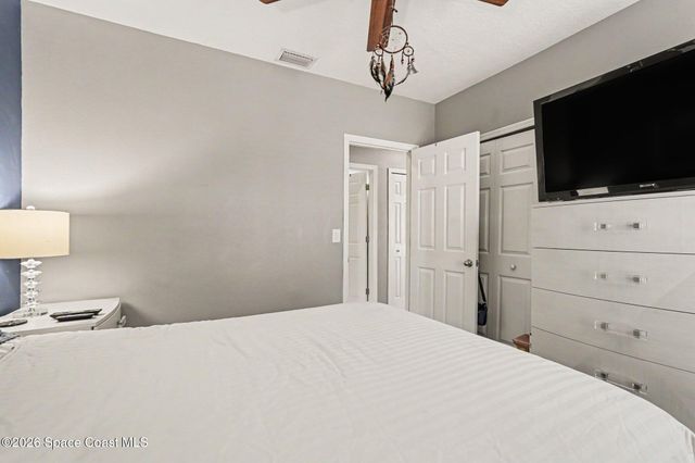 2365 Snapdragon Drive NW, West Melbourne, FL 32904
