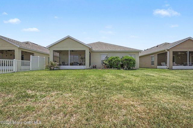 2365 Snapdragon Drive NW, West Melbourne, FL 32904