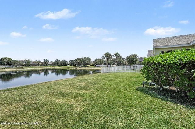 2365 Snapdragon Drive NW, West Melbourne, FL 32904