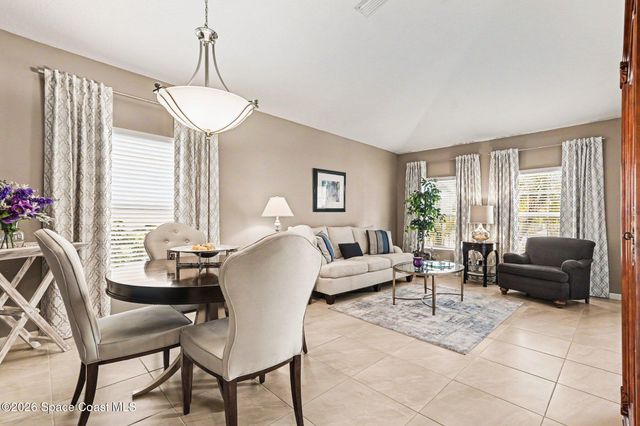 2365 Snapdragon Drive NW, West Melbourne, FL 32904