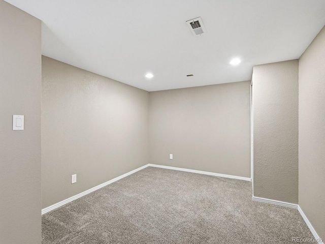 887 W 96th Pl, Thornton, CO 80260