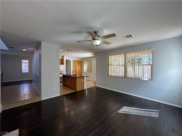 10129 Snow Crest Place, Las Vegas, NV 89134