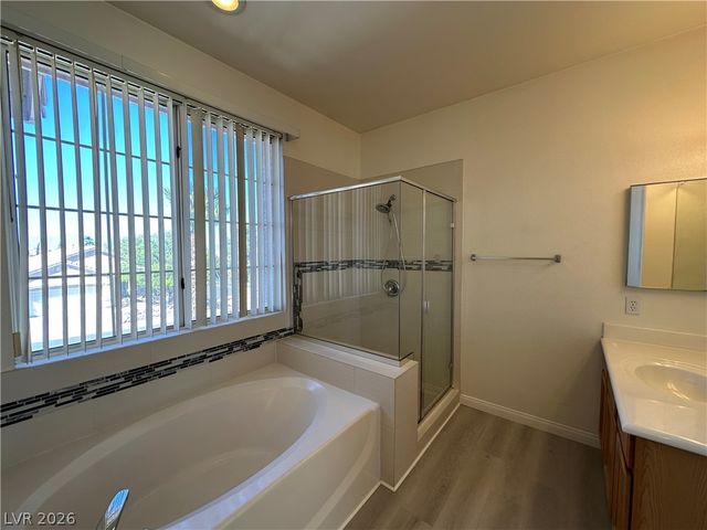 10129 Snow Crest Place, Las Vegas, NV 89134