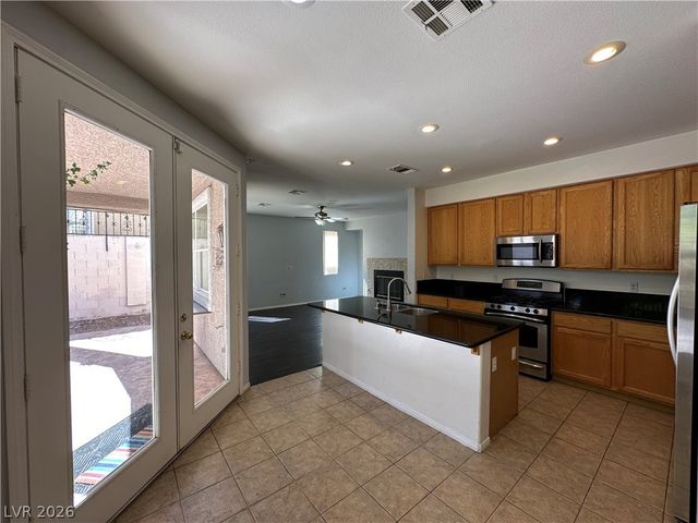 10129 Snow Crest Place, Las Vegas, NV 89134