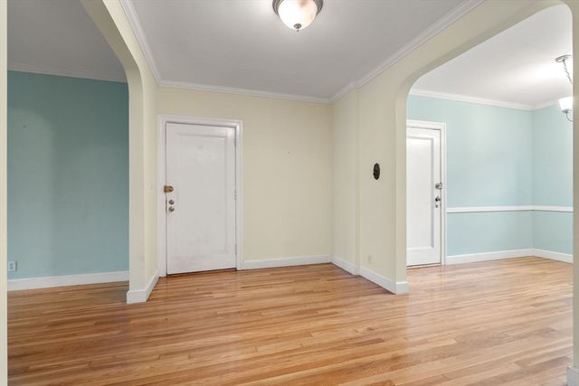 1490 Beacon St 3, Brookline, MA 02446