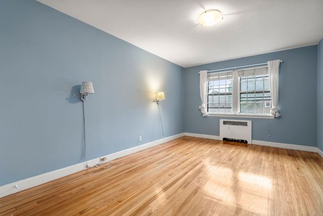 1490 Beacon St 3, Brookline, MA 02446