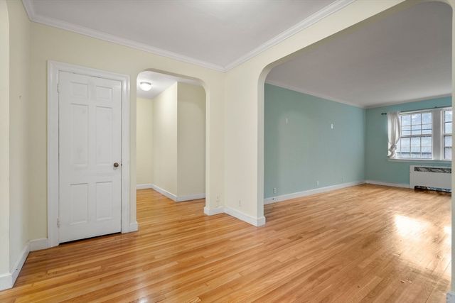 1490 Beacon St 3, Brookline, MA 02446