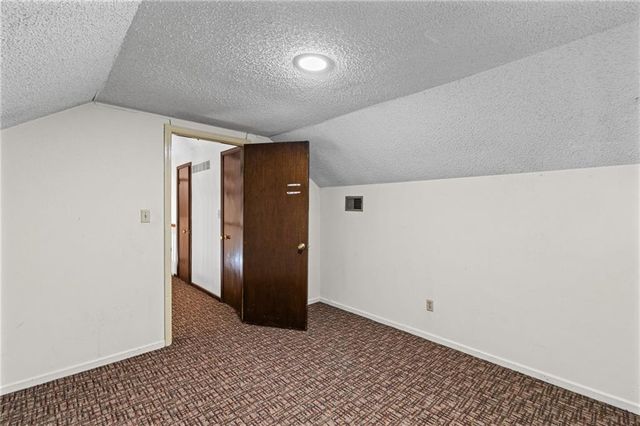 10530 Wedd Street, Overland Park, KS 66212