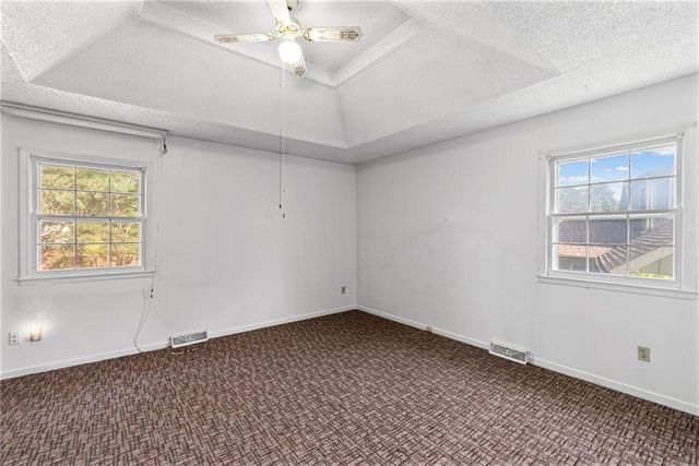 10530 Wedd Street, Overland Park, KS 66212
