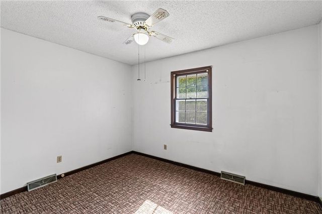 10530 Wedd Street, Overland Park, KS 66212