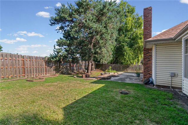 10530 Wedd Street, Overland Park, KS 66212