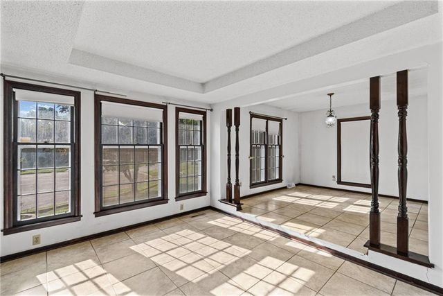 10530 Wedd Street, Overland Park, KS 66212