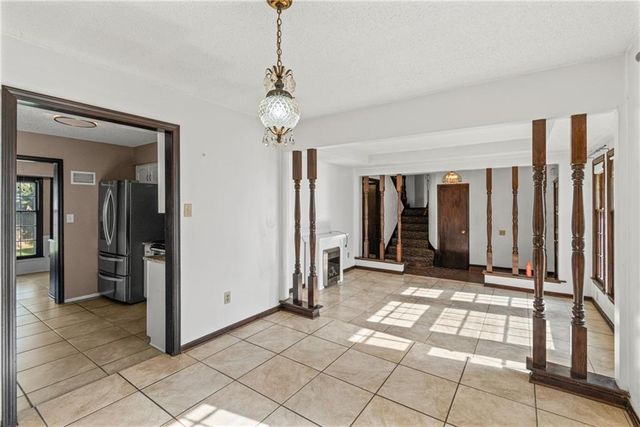 10530 Wedd Street, Overland Park, KS 66212