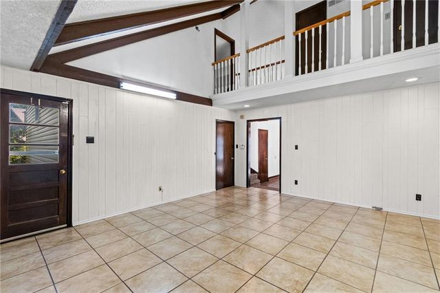 10530 Wedd Street, Overland Park, KS 66212