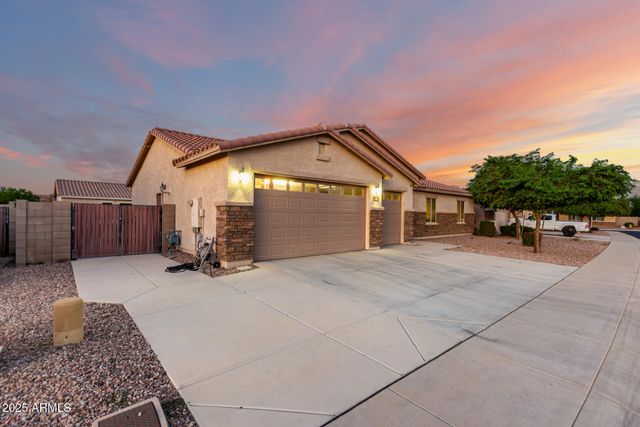 5742 W KOWALSKY Lane, Laveen, AZ 85339