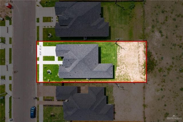 5901 N Playa Del Sol Street, Edinburg, TX 78542