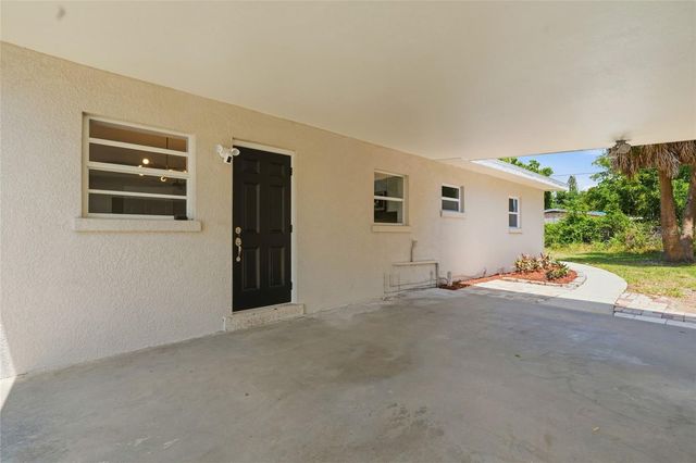 2827 22ND STREET W, Bradenton, FL 34205