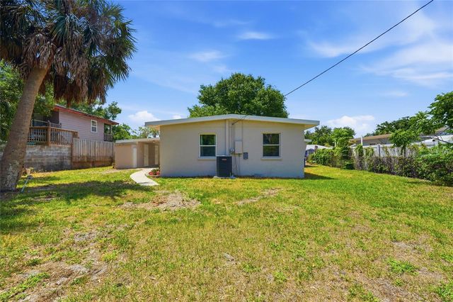 2827 22ND STREET W, Bradenton, FL 34205