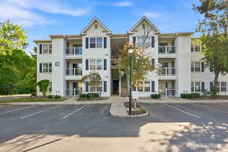 1634 Waterford Drive, Edison, NJ 08817